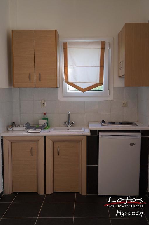 Lofos Vourvourouアパートメント 部屋 写真
